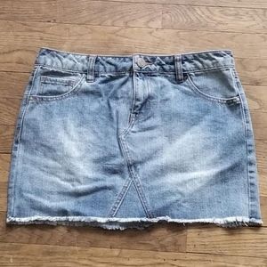NEW! Frayed Denim Mini Skirt